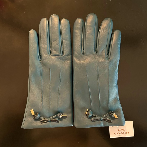 Coach Leather Gloves